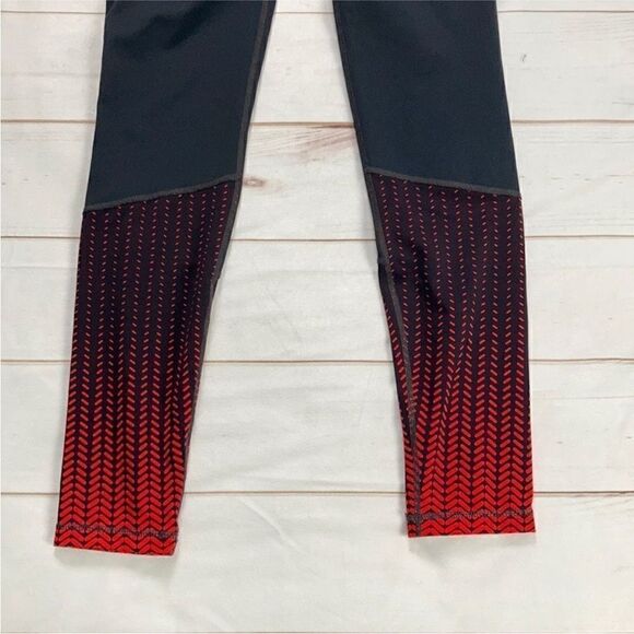 GapFit Gfast Leggings - Picture 3 of 13